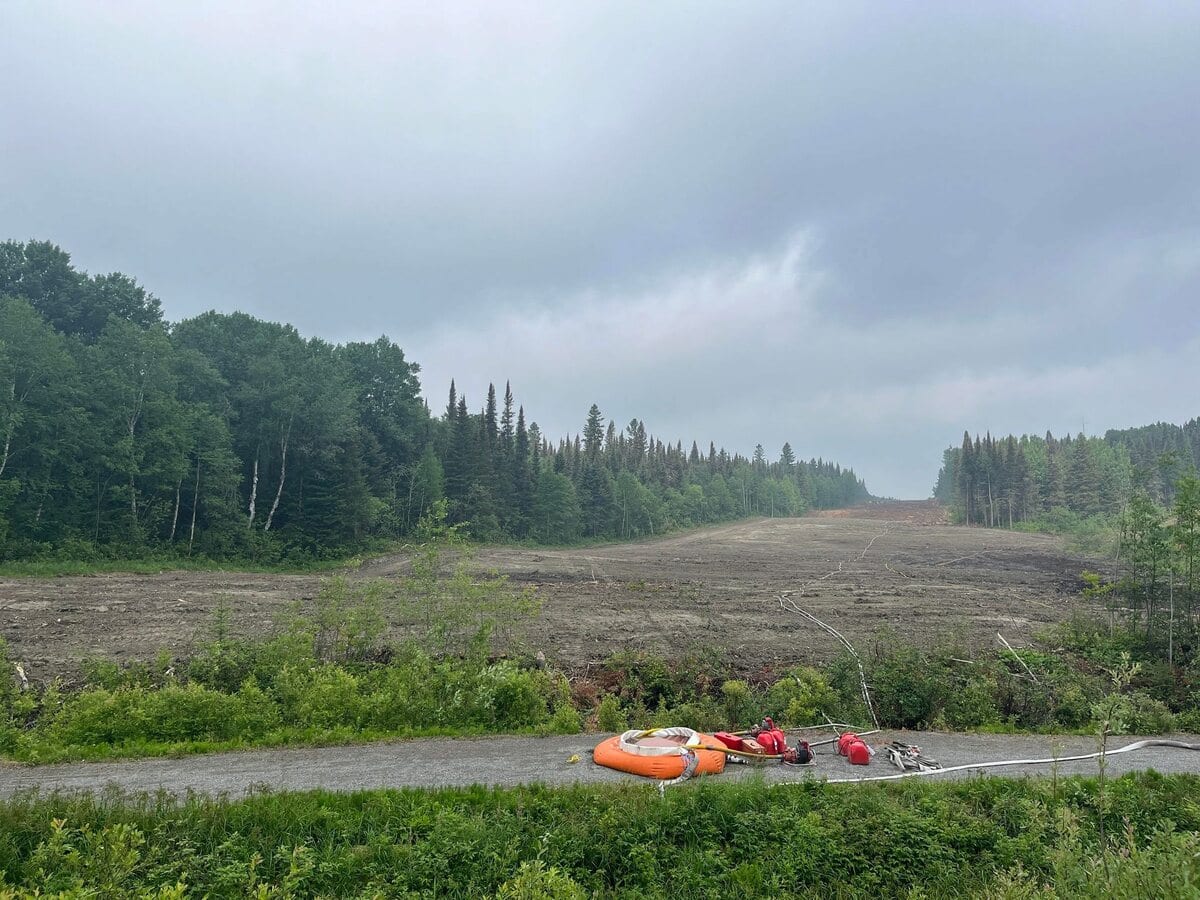 Feux de forêt les citoyens de LebelsurQuévillon rentrent «encore» à
