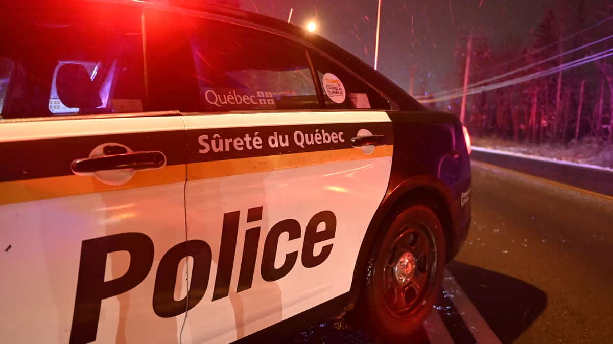 Collision avec un VUS: un cycliste dans un état critique à Prévost