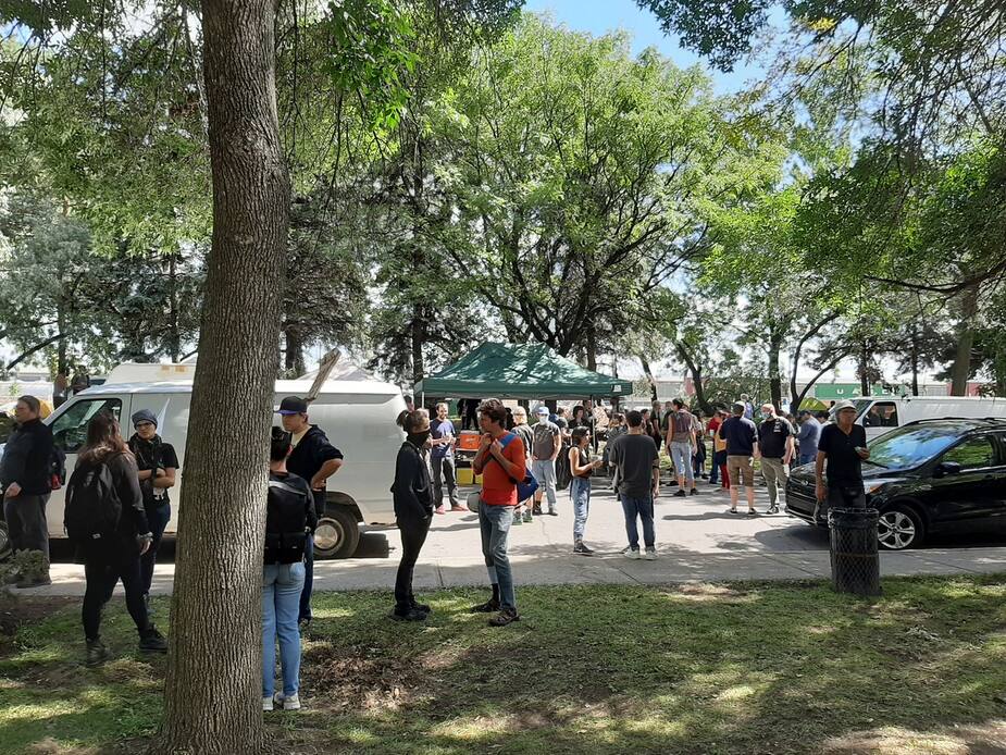 Image principale de l'article Une manif pour soutenir les campeurs
