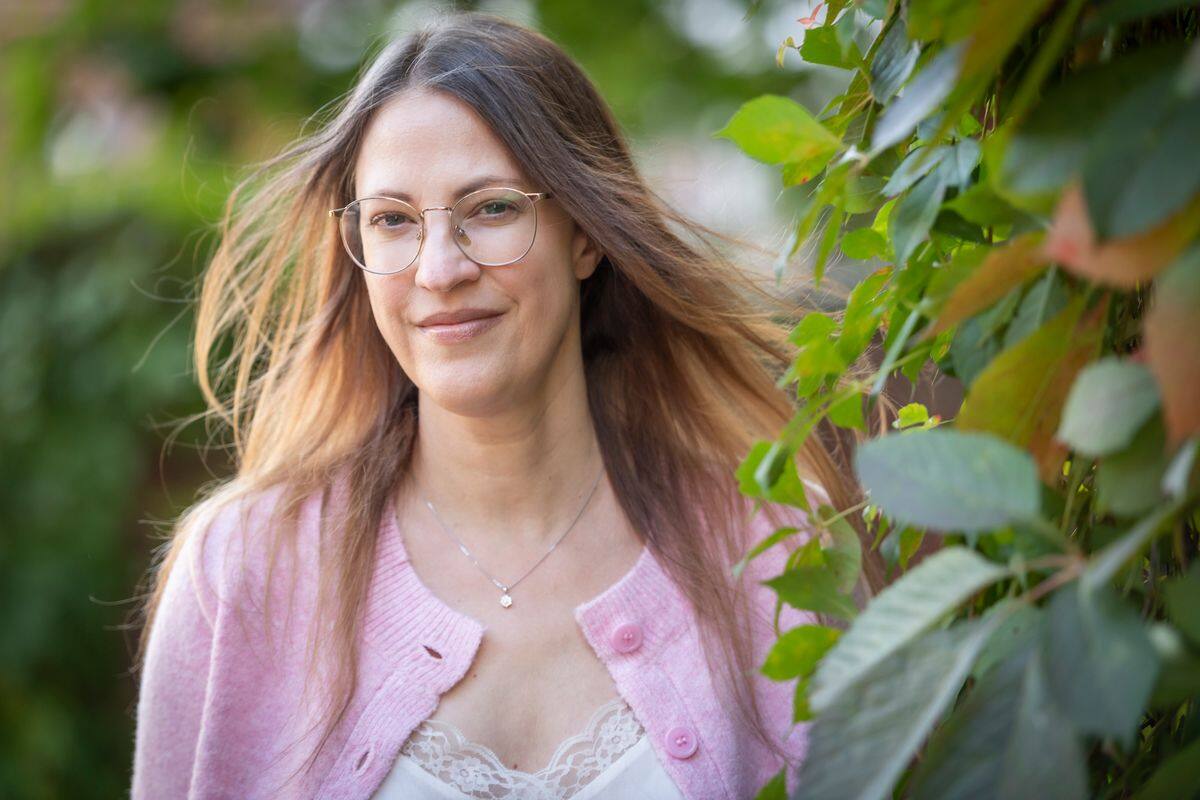 Le plus récent livre d’India Desjardins fait l’objet d’un article dans le quotidien «Libération»