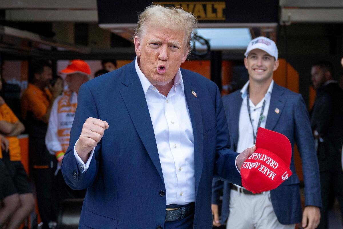 [PHOTOS]  Donald Trump presente en el Gran Premio de Miami
