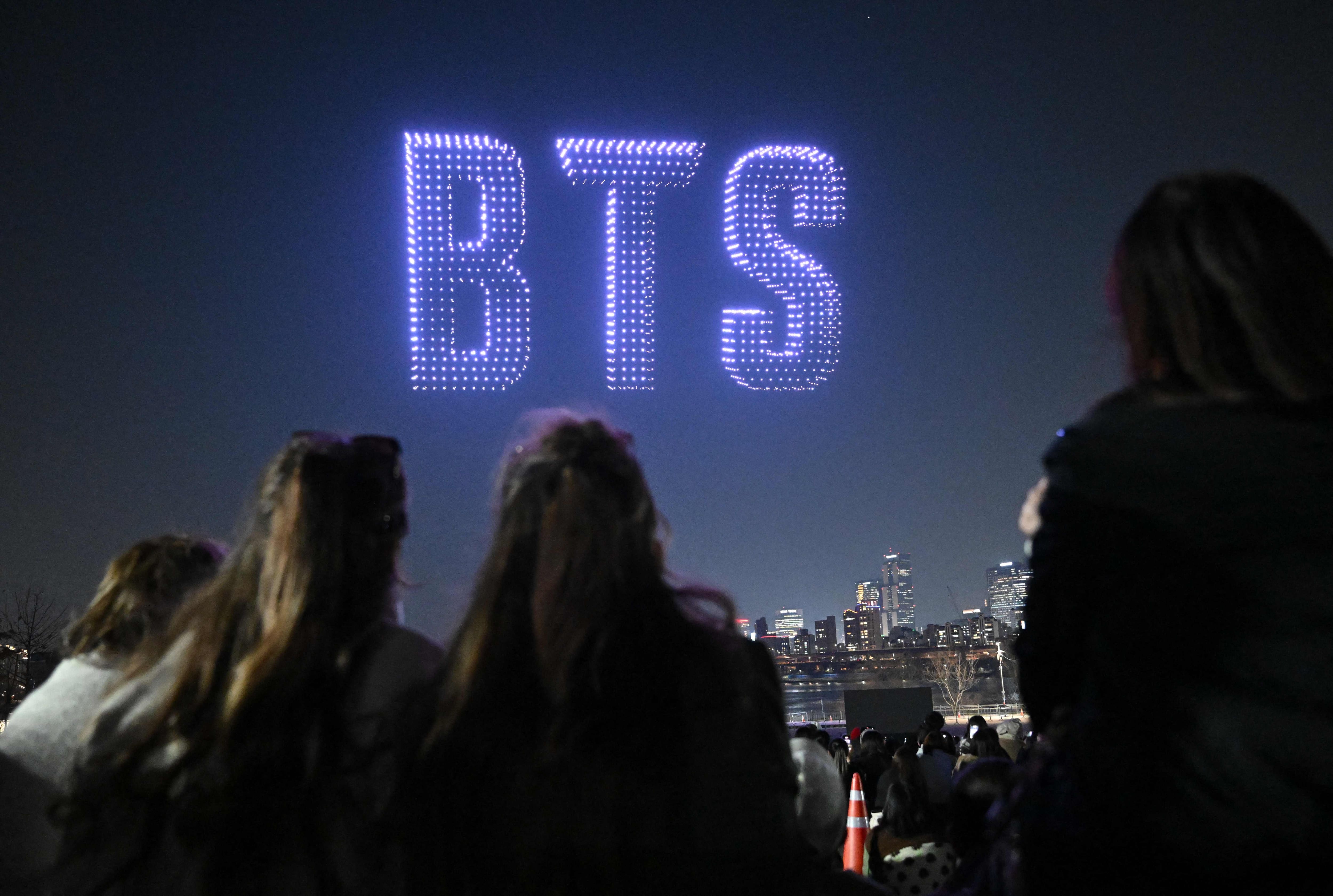 Les rois de la K-pop BTS enflamment S&eacute;oul avec un gigantesque concert de retour