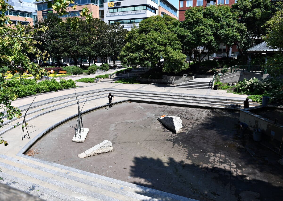 Fontaine du jardin Jean-Paul-L’Allier: la Ville refuse de dévoiler le coût des rénovations