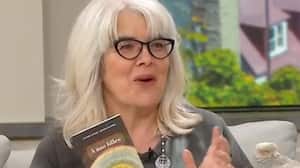 Chrystine Brouillet | Salut Bonjour