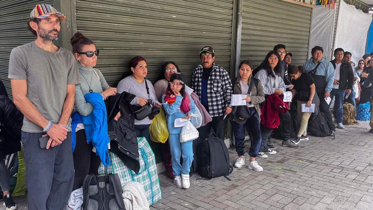 Trouble in Peru: More than 400 tourists evacuated to Machu Picchu Trouble in Peru: More than 400 tourists evacuated to Machu Picchu