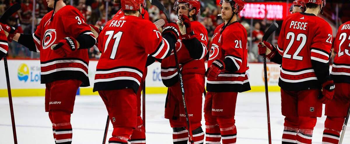 Les Hurricanes résistent à la remontée du CH