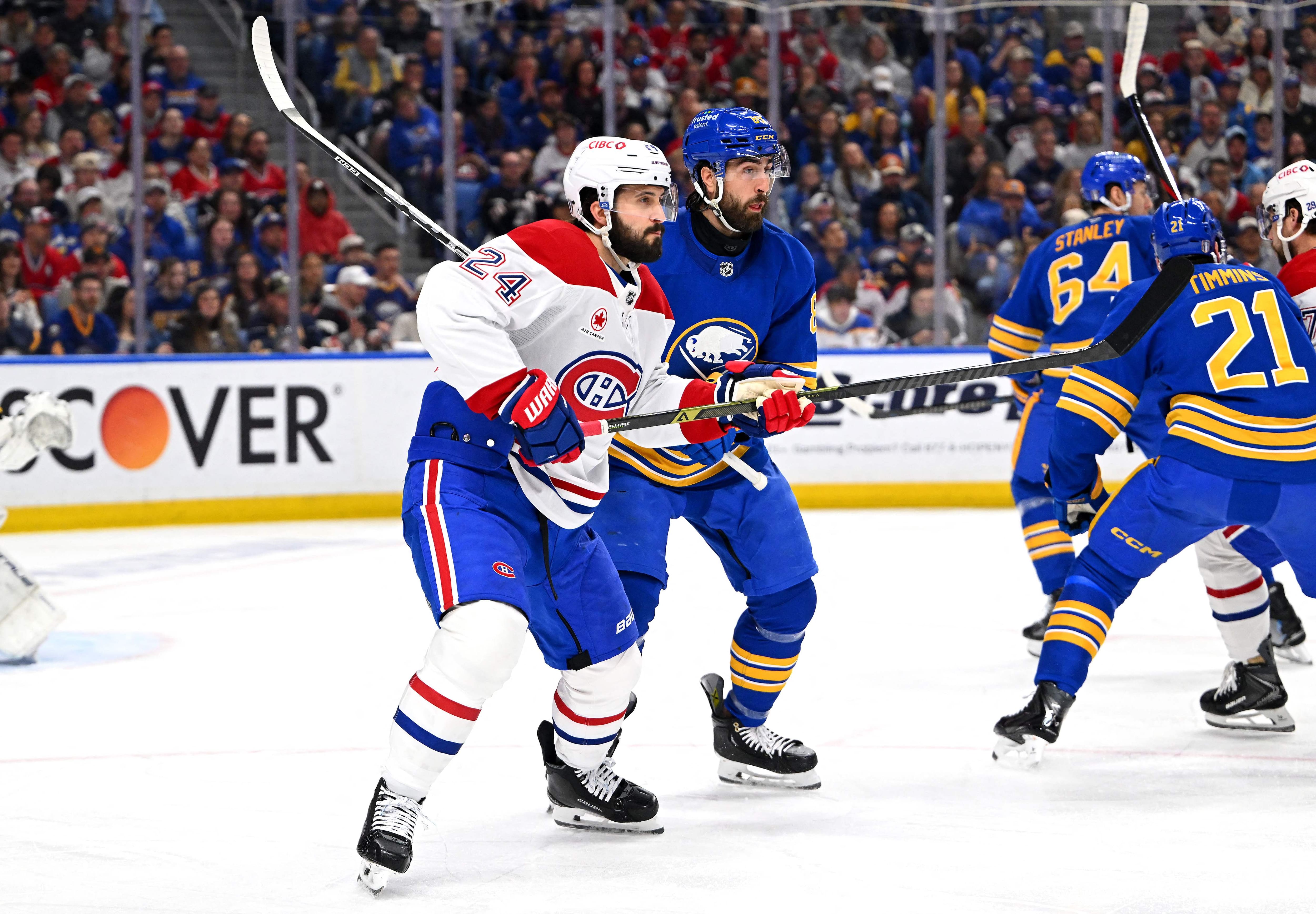 Alex Tuch, l'attaquant des Sabres n'a toujours pas inscrit un point dans cette série contre le Canadien: Tuch! Tuch! Y a quelqu'un?