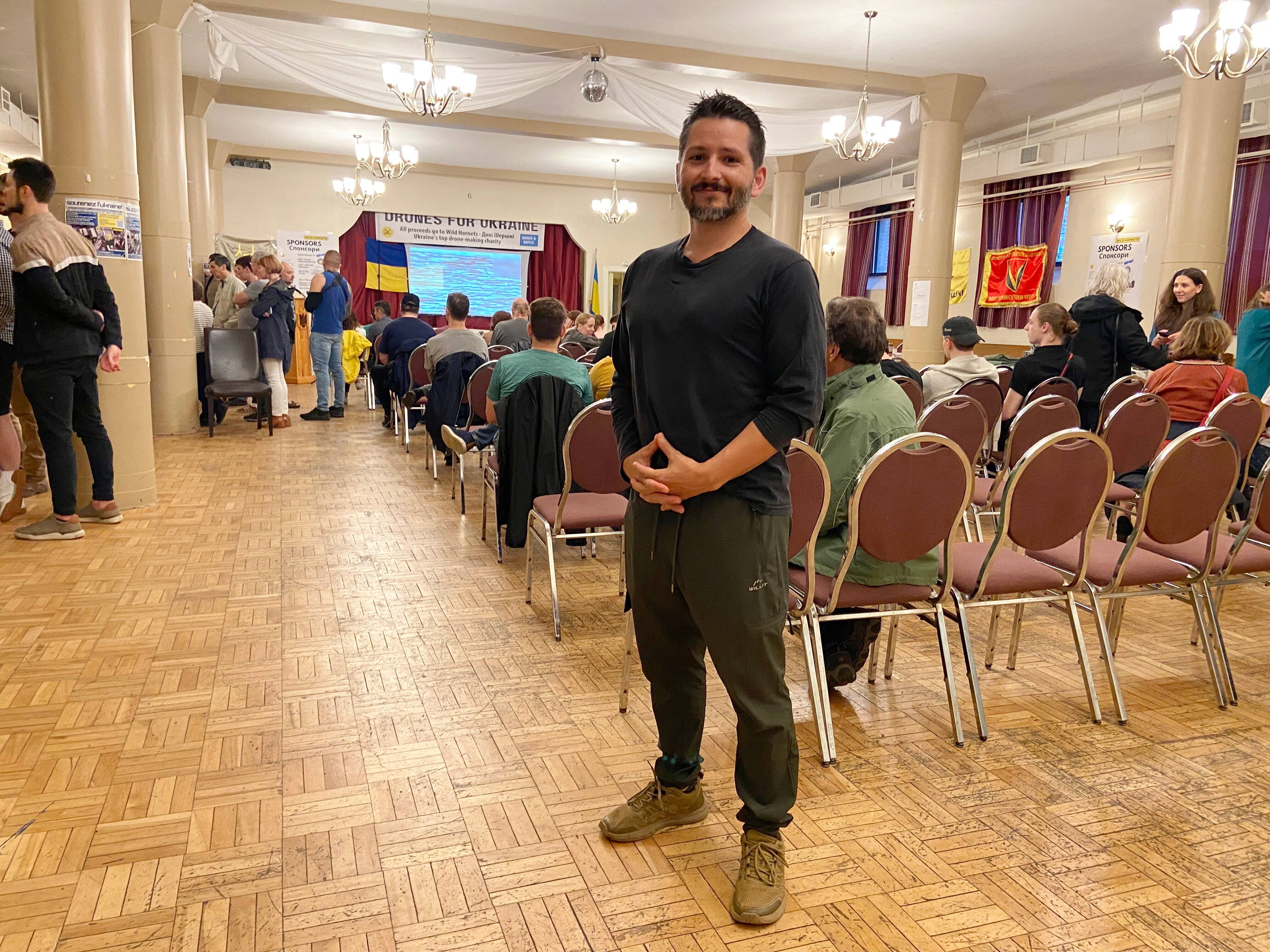 Des Qu&eacute;b&eacute;cois aident un OBNL qui fabrique des drones de combat