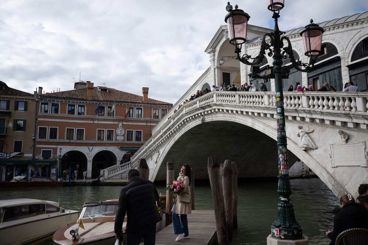 Surtourisme: 5 euros pour entrer &agrave; Venise, des habitants protestent