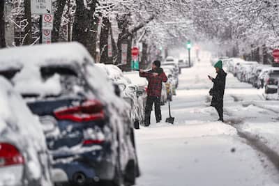 Montrealers had to deal with slush in Montreal this Sunday.