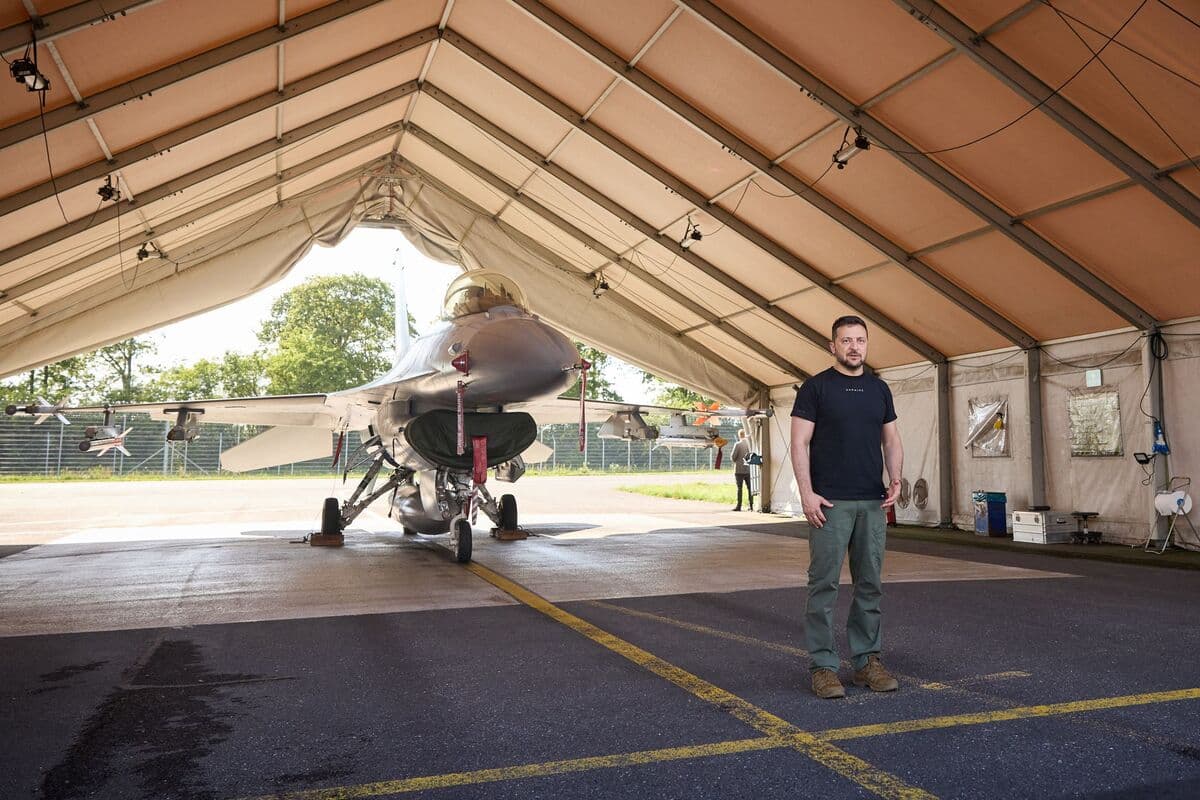 Norge donerer F-16-fly til Ukraina