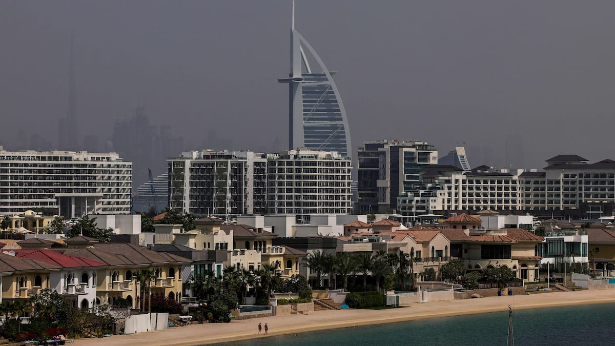 «OMG!»: des influenceurs de Dubaï sidérés par les frappes iraniennes