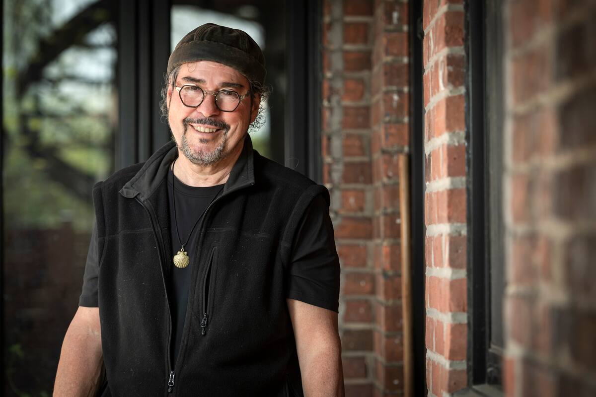 &laquo;Je me suis battu comme un malade&raquo;: remis d&rsquo;une double h&eacute;morragie c&eacute;r&eacute;brale, le chanteur Jamil f&ecirc;tera ses 64 ans vendredi lors d&rsquo;un concert