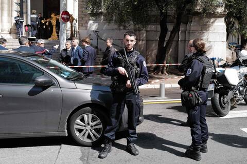 Ksiądz został wcześniej zaatakowany w kościele w Nicei