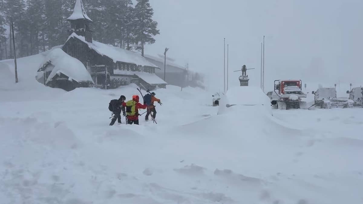 Avalanche en Californie: les secours toujours incapables de récupérer les corps des victimes
