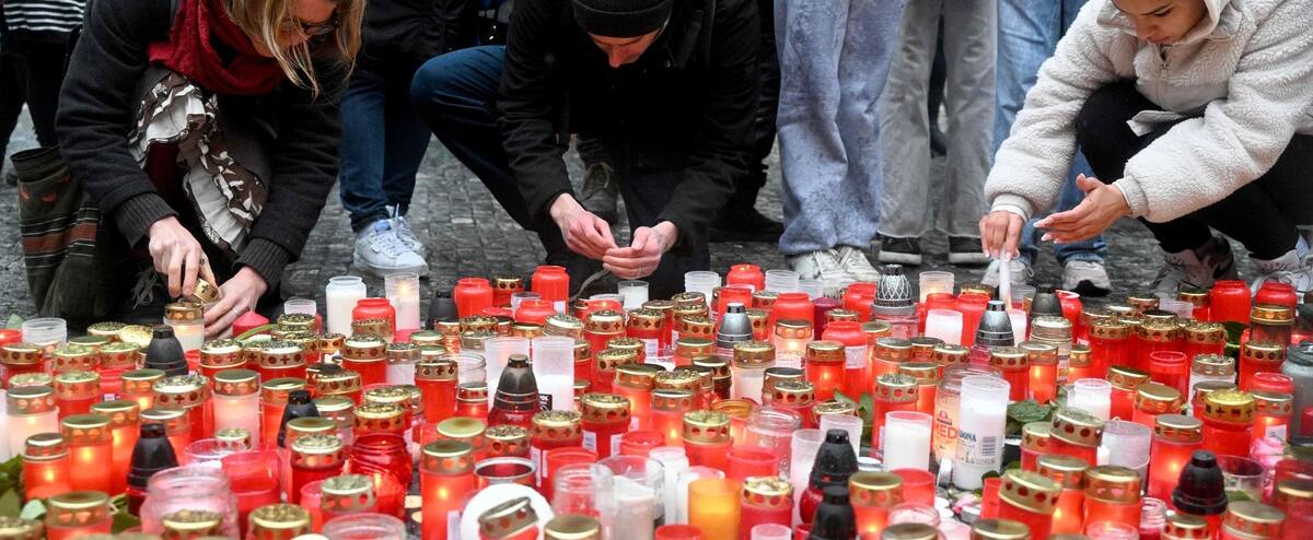 La République tchèque en deuil au lendemain de la fusillade qui a fait 14 morts