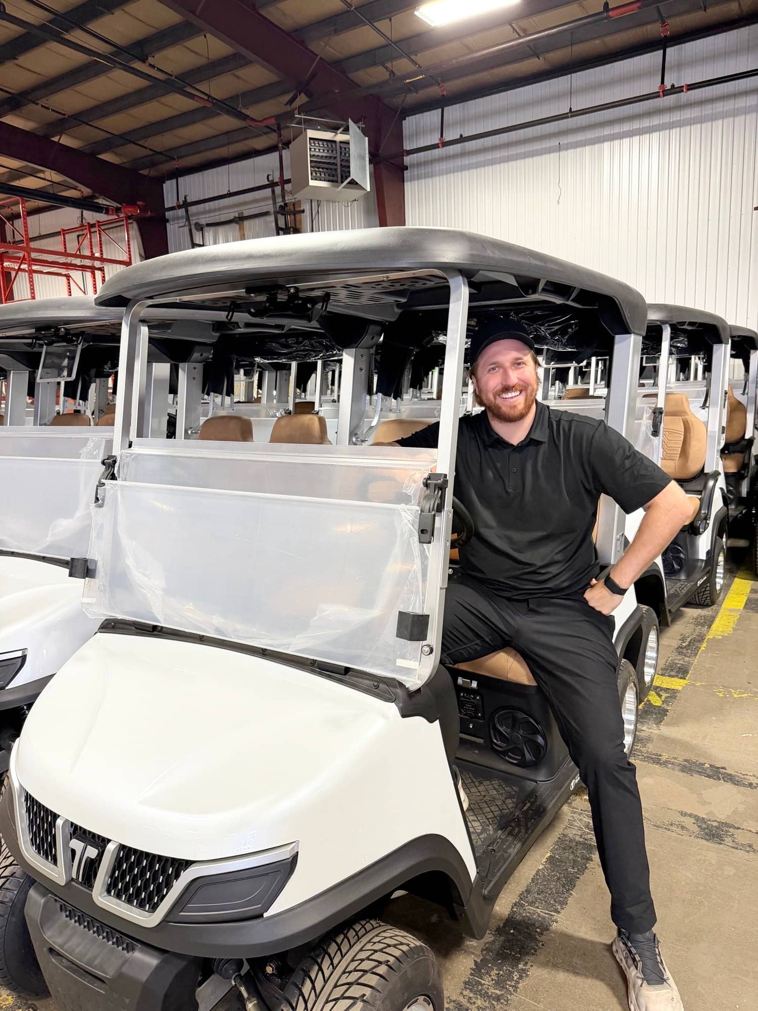Après les voitures électriques...voici les voiturettes chinoises sur nos parcours de golf