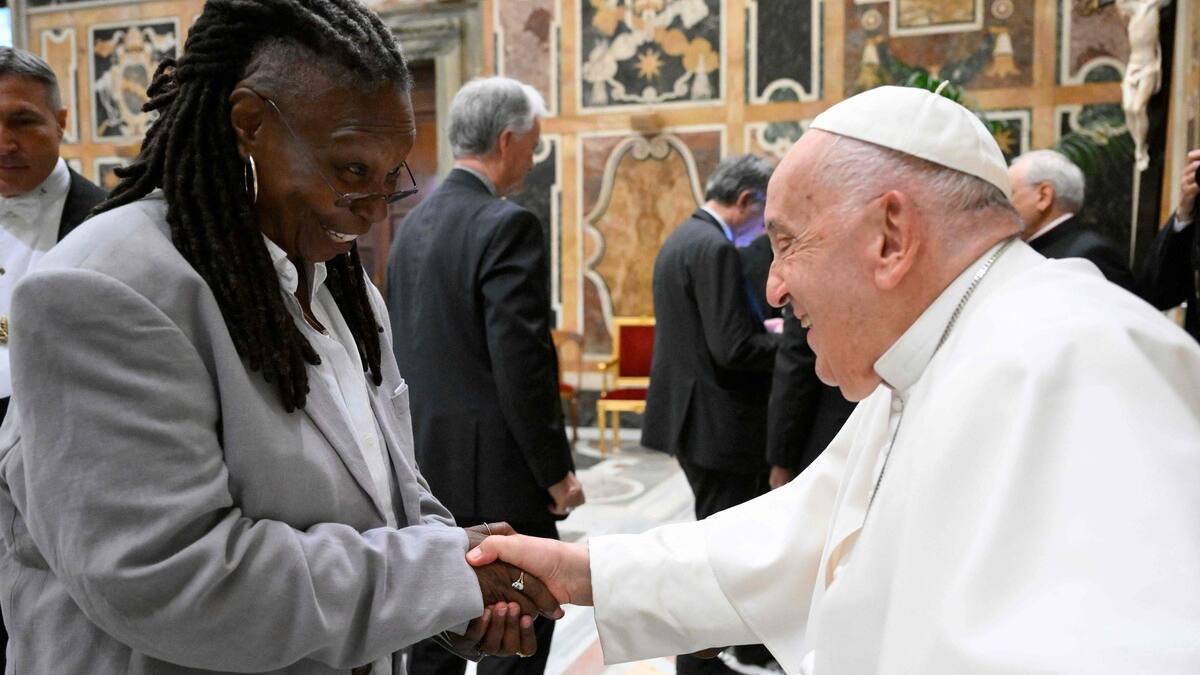 Mort du pape François: de Whoopi Goldberg à Martin Scorsese, des vedettes lui rendent hommage
