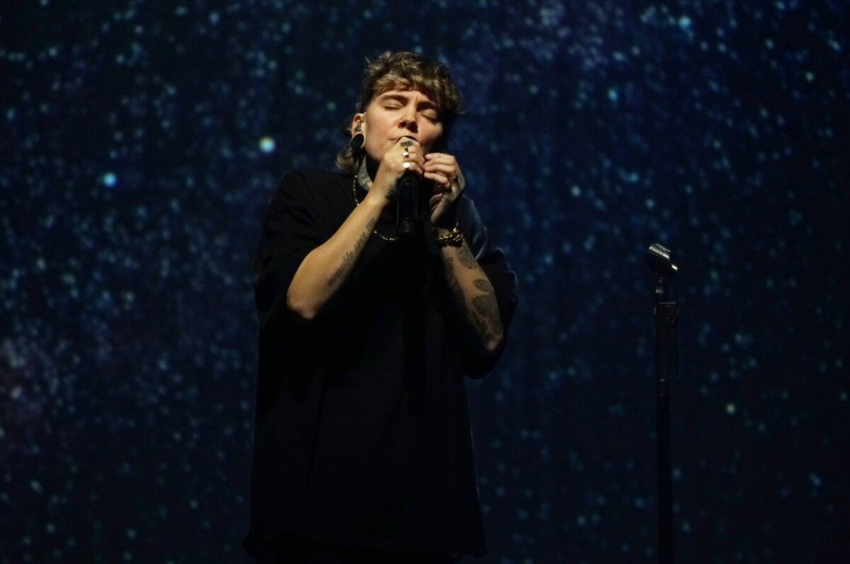 Roxane Bruneau s&rsquo;allie &agrave; Spotify