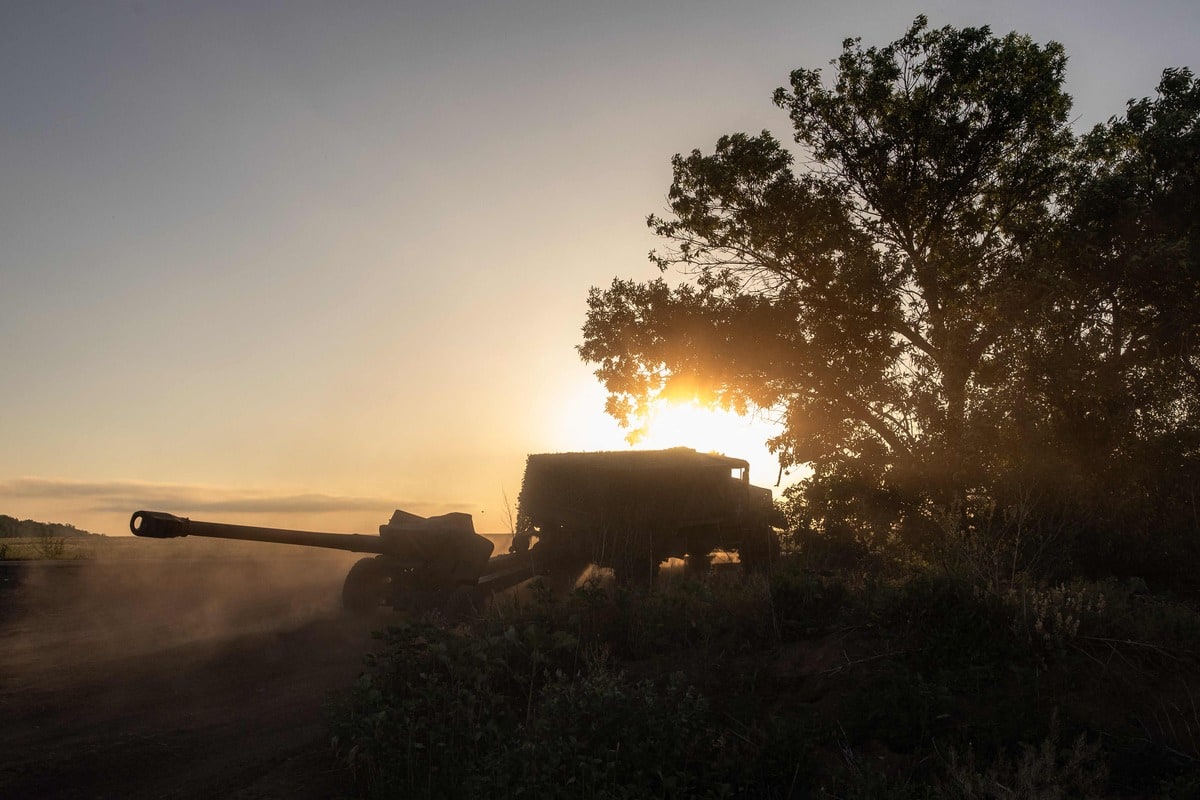 Russie: un d&eacute;p&ocirc;t p&eacute;trolier en feu apr&egrave;s une attaque de drone ukrainien