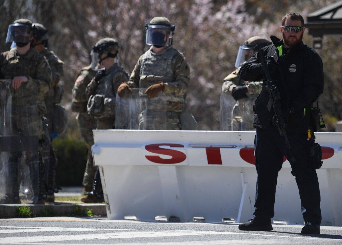 A dead policeman, Capitol mourns again