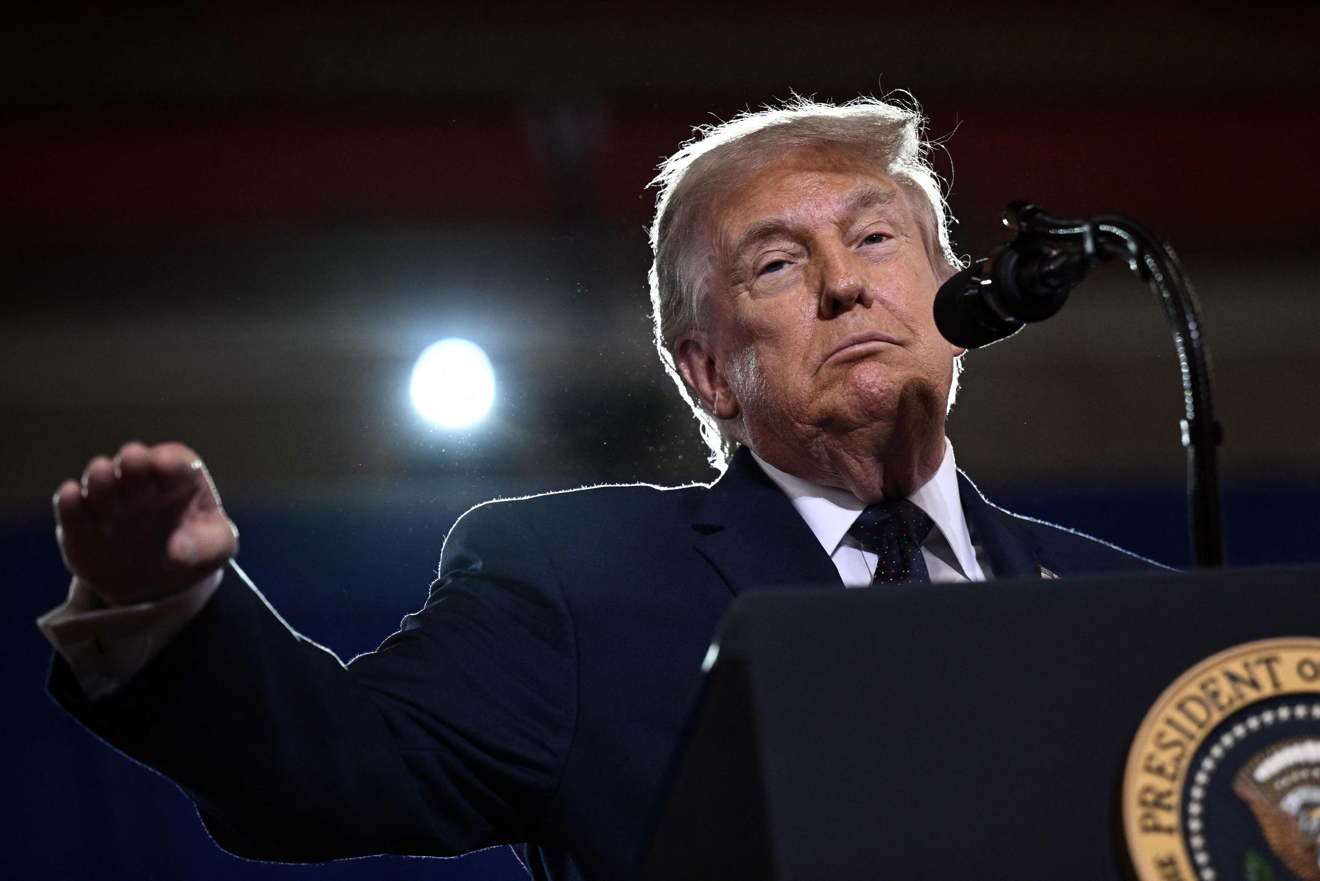 Amérique latine, Europe et Québec: la communication politique réinventée par Trump se propage