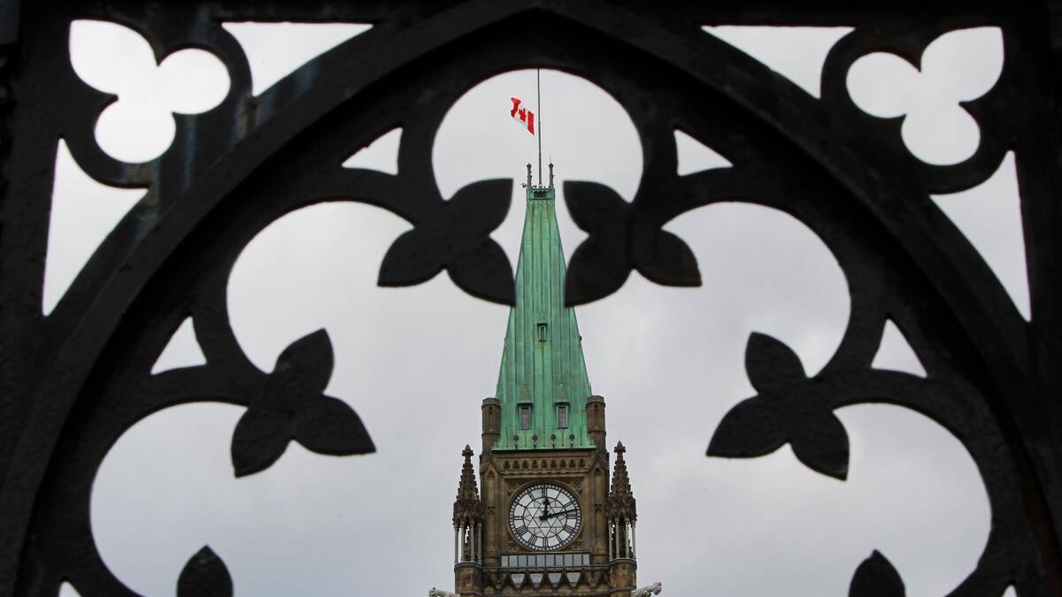 Manifestation à Ottawa: le Parlement appuie les journalistes