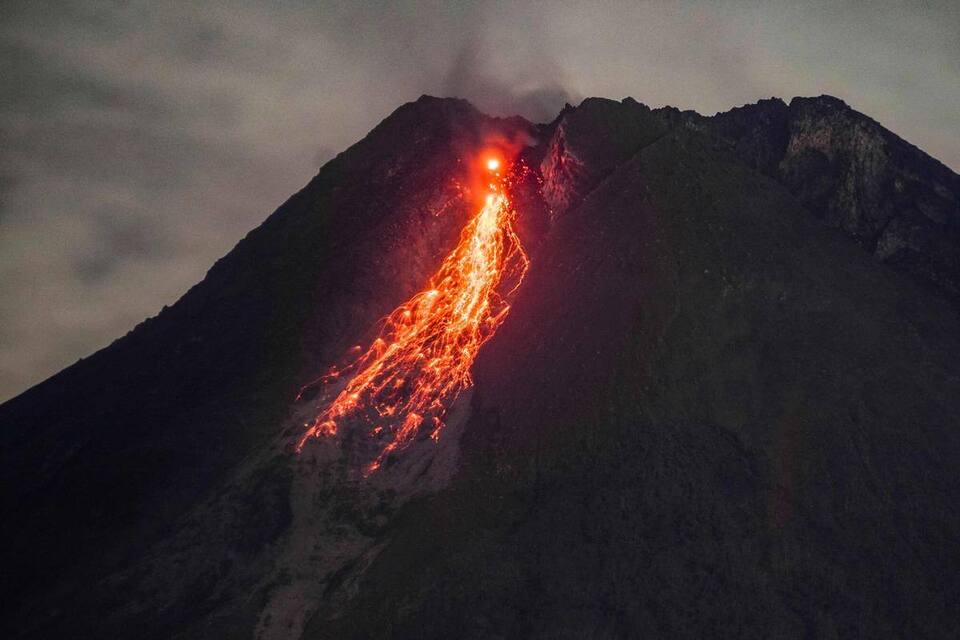 Indon sie le volcan Merapi entre en ruption TVA Nouvelles Indon sie le volcan Merapi entre en ruption TVA Nouvelles