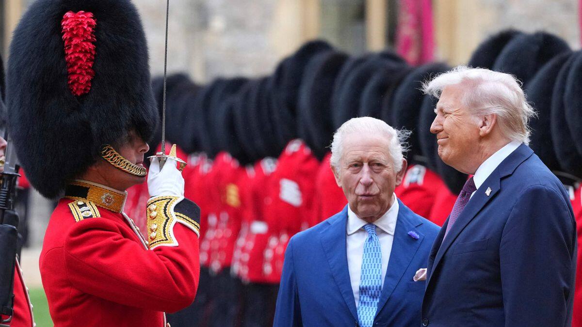IMAGES | Tour en calèche, garde d'honneur géante, défilé aérien: le Royaume-Uni sort le grand jeu pour la deuxième visite d'État de Trump