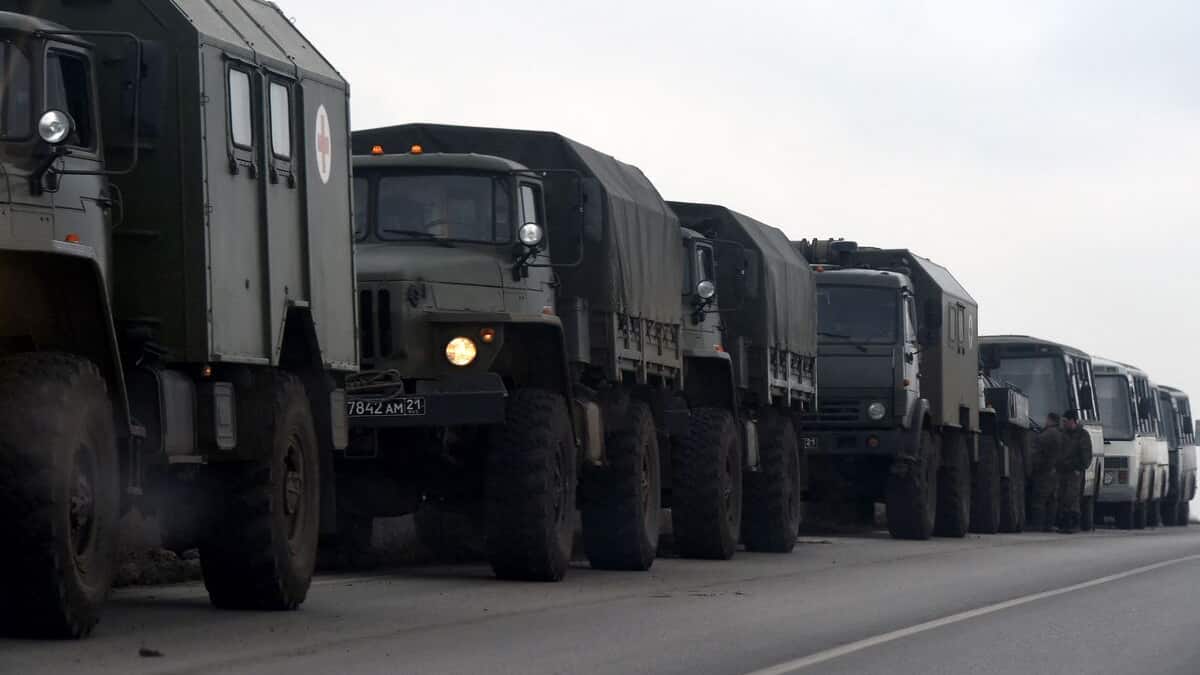 The Kremlin says separatists in Ukraine have demanded Russia ‘help’ against Kiev The Kremlin says separatists in Ukraine have demanded Russia ‘help’ against Kiev
