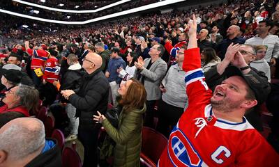 Los partidarios se reunieron en el Bell Center aplaudieron calurosamente el martes por la noche, cuando el contrato de entrada de tres temporada de Ivan Demidov se anunció en la gran tabla indicadora durante el partido entre el canadiense y las alas rojas.