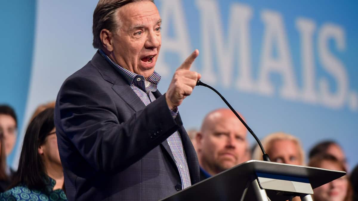 Pouvoirs en immigration: «une question de survie» pour la nation, signale  Legault | JDQ