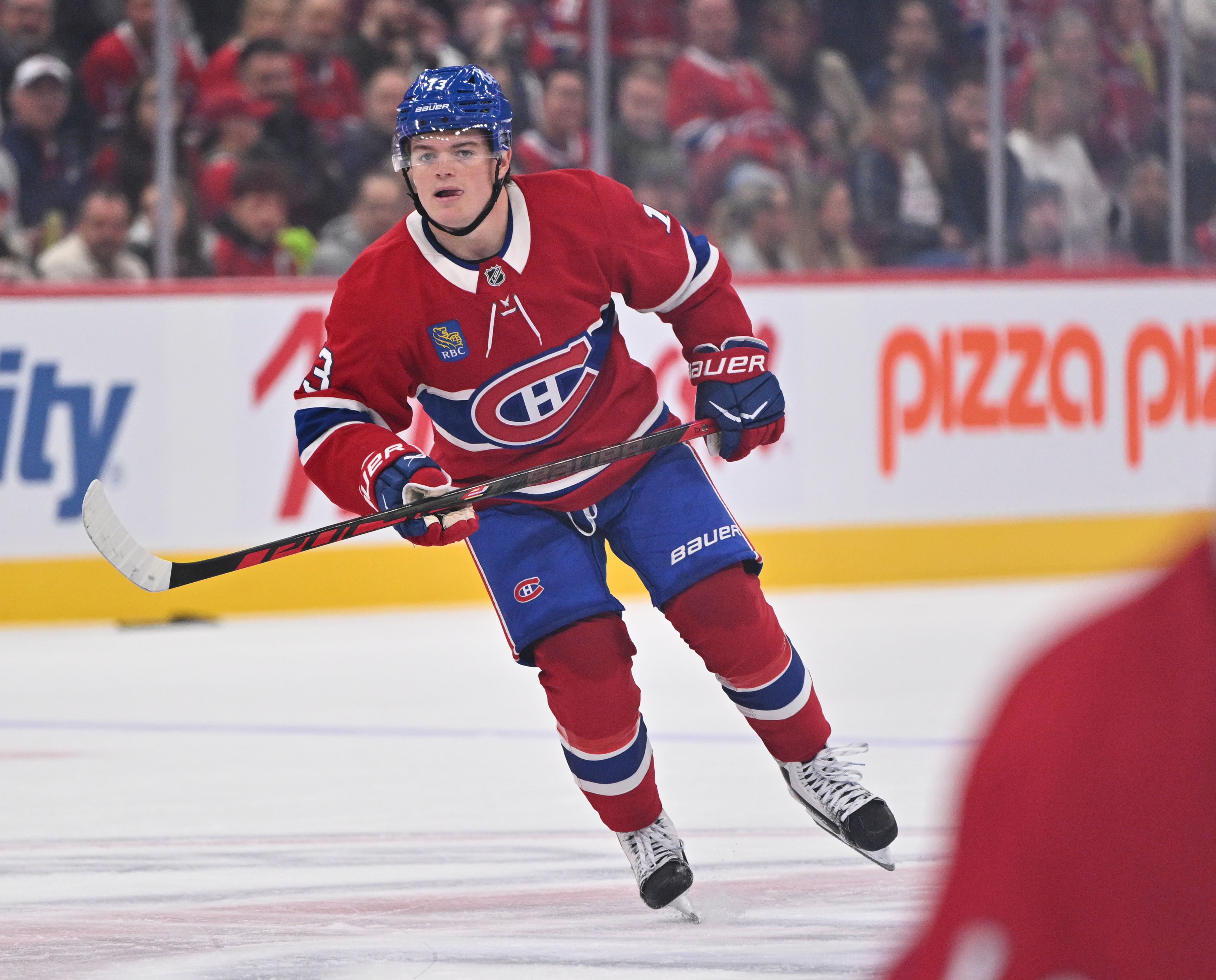 Martin St-Louis n'est plus surpris par Cole Caufield: «J’étais content que la rondelle soit sur son bâton»