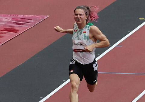 Menacée de rapatriement au Bélarus, une sprinteuse olympique obtient un visa polonais