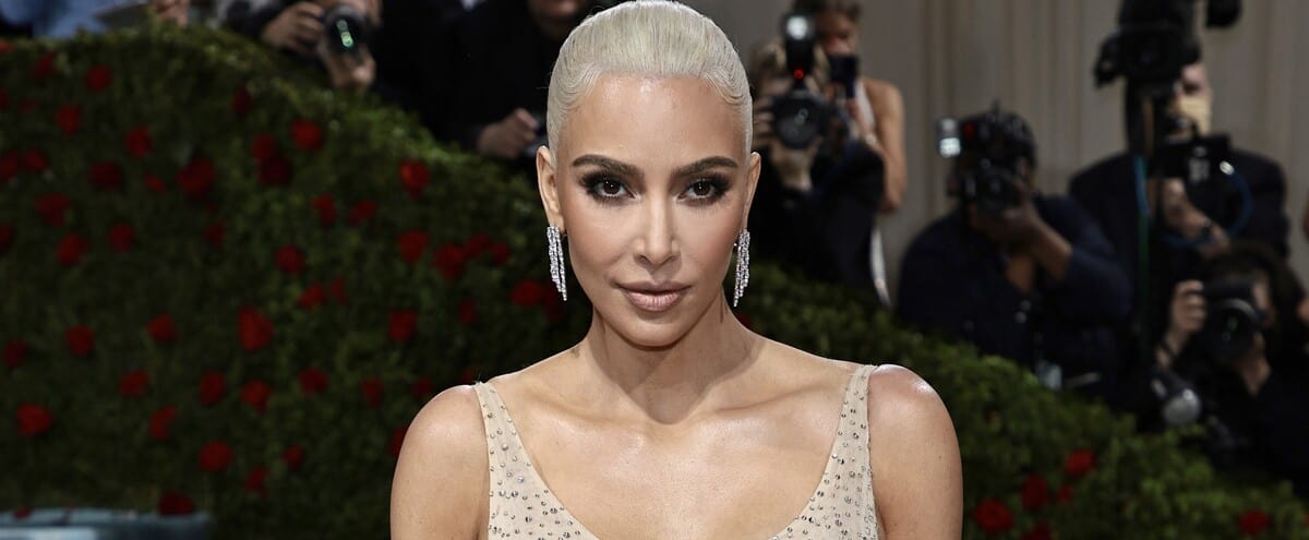 In California, celebrities were pushed back for not complying with drought regulations In California, celebrities were pushed back for not complying with drought regulations