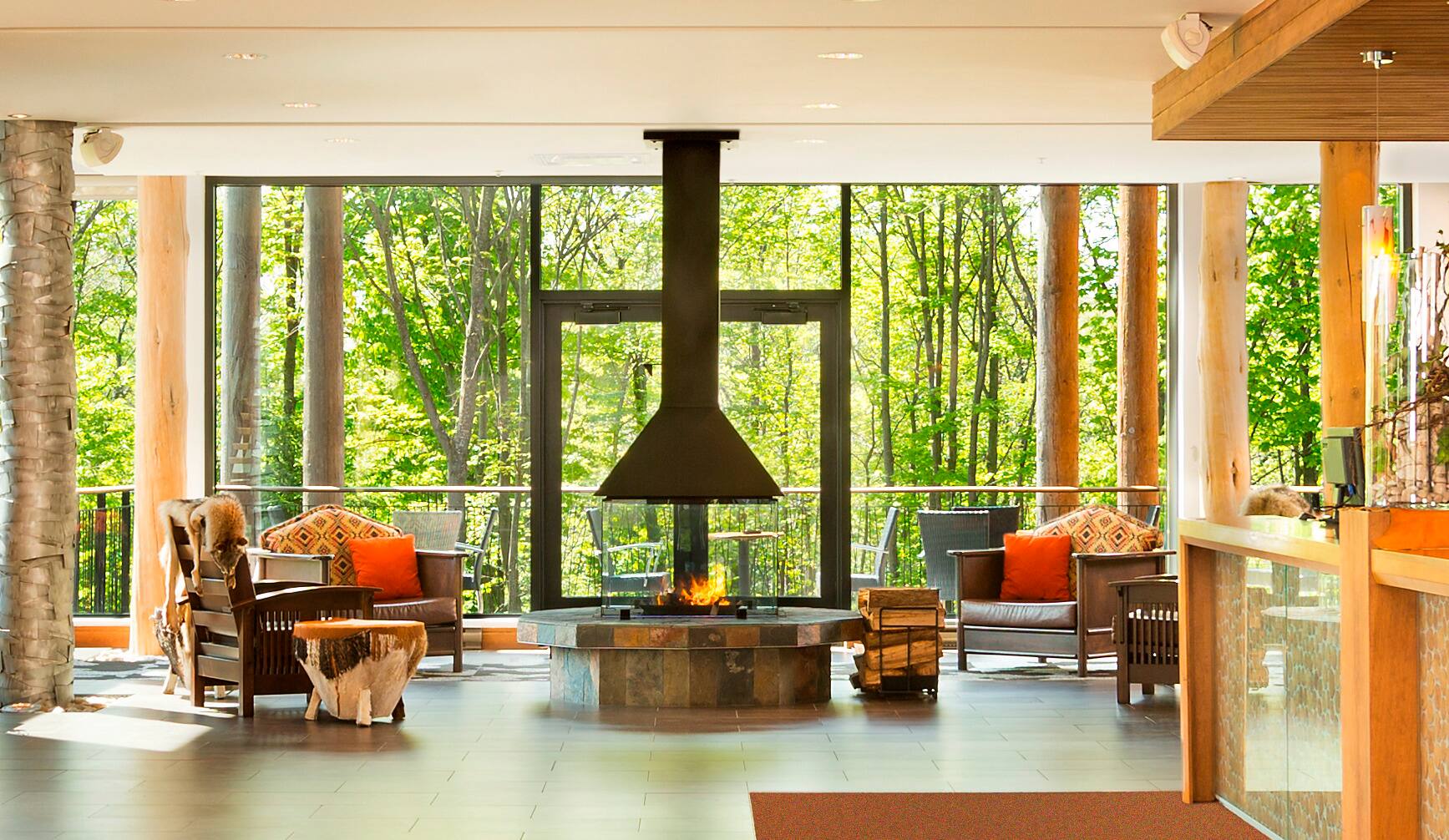 7 destinations pour aller &agrave; la rencontre des Premi&egrave;res Nations