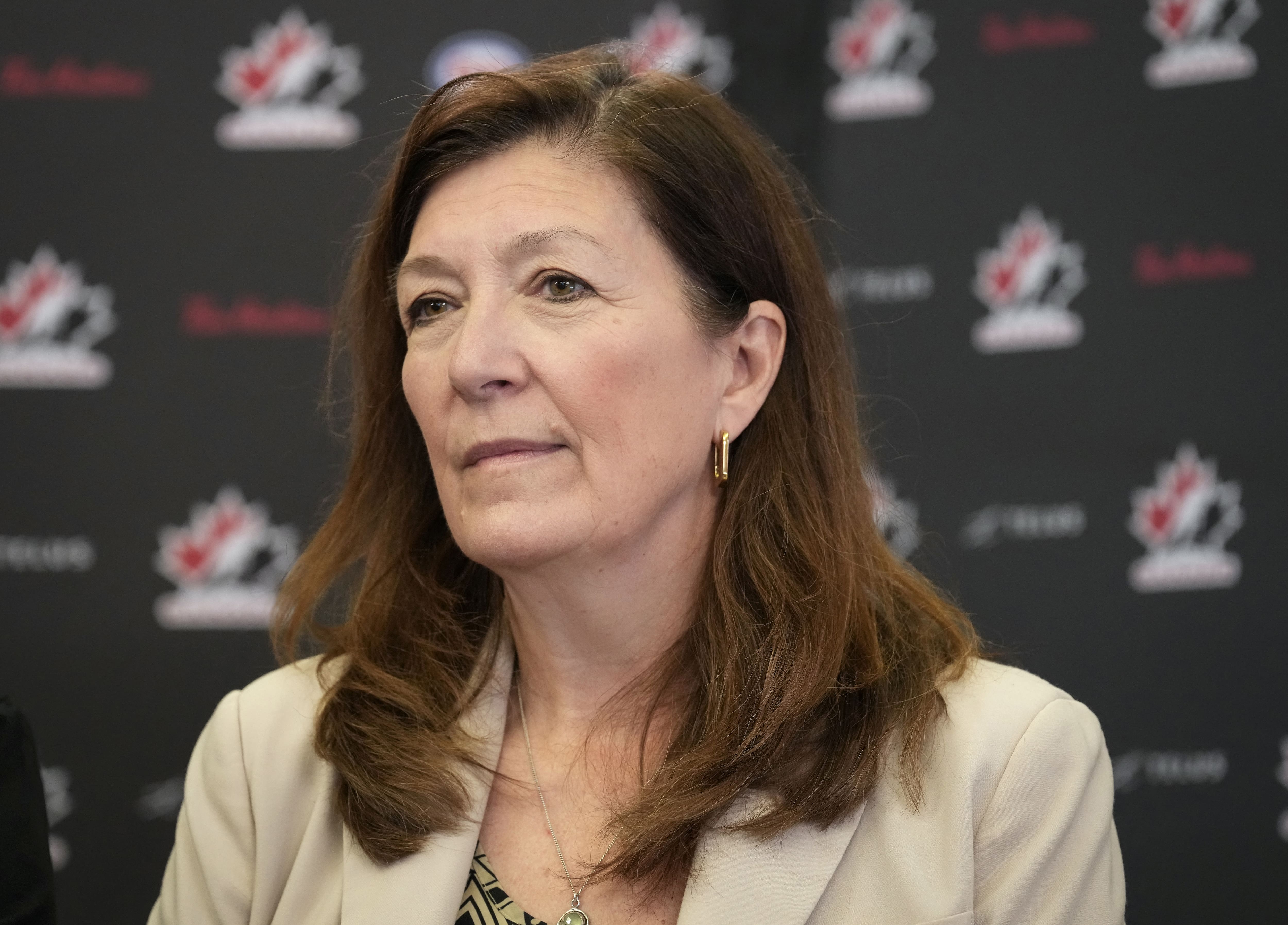«Un bris de solidarité historique» : le Canada évincé du conseil de l'IIHF après avoir court-circuité l'organe international