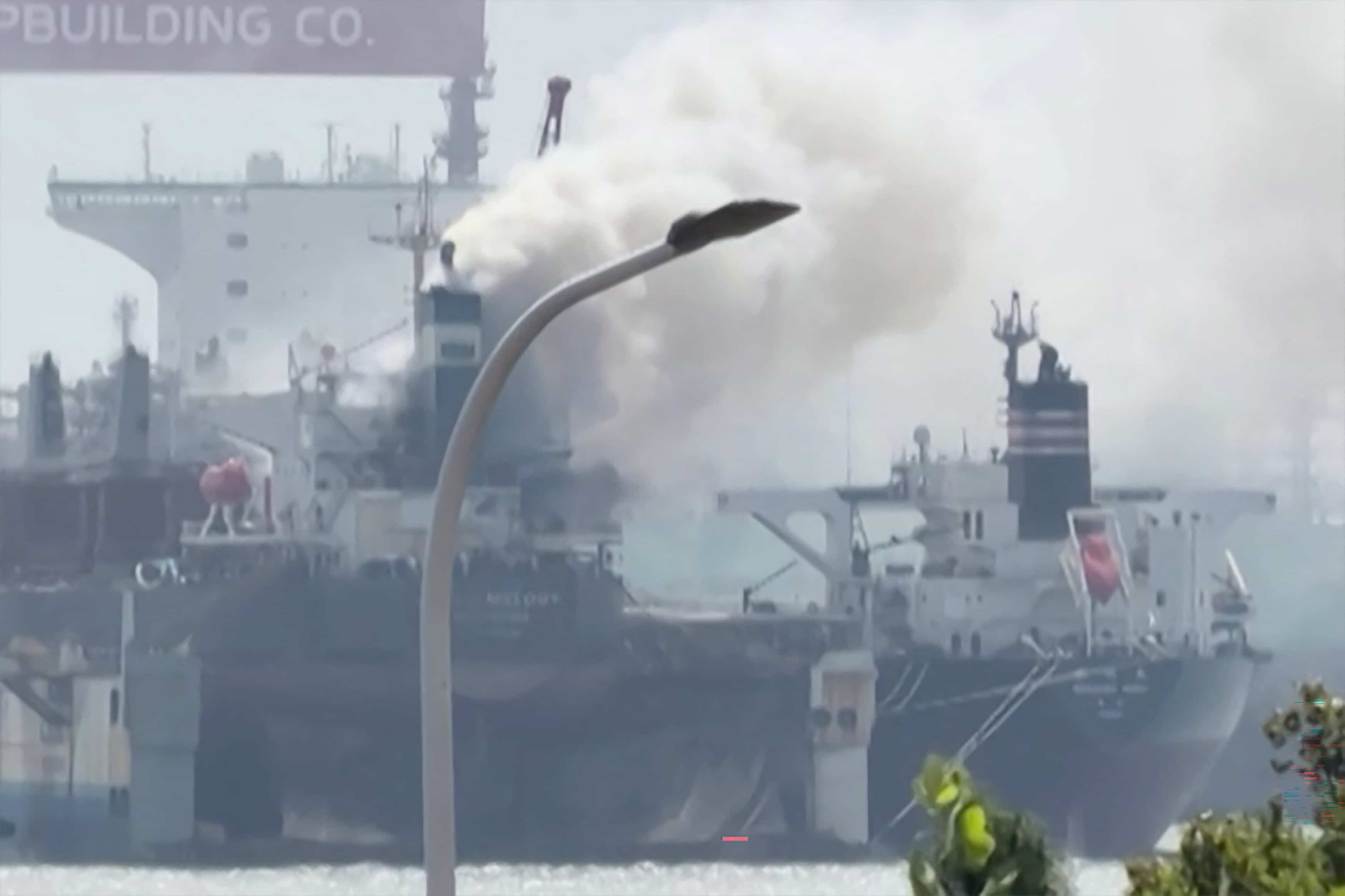 Au moins 25 morts dans l’incendie d’un navire cargo dans un port en Chine