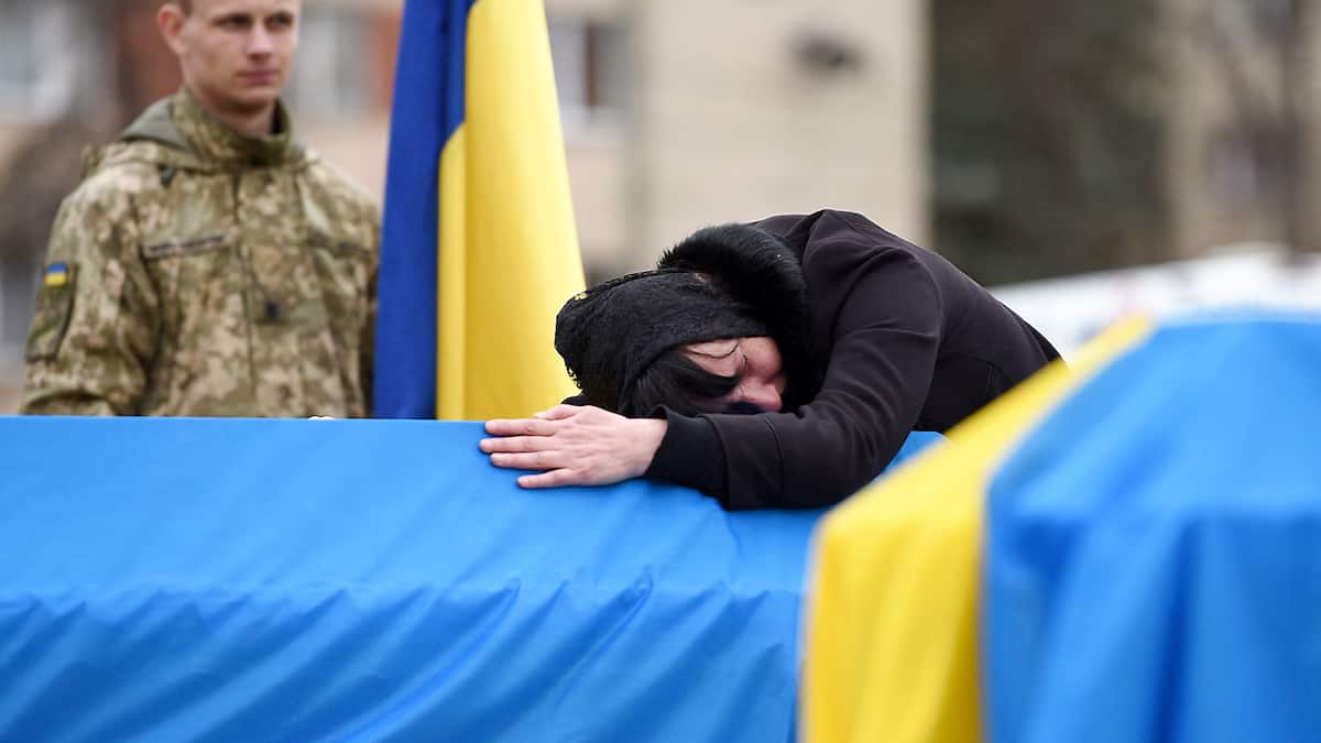 Ukraine received 501 remains of soldiers killed in the conflict Ukraine received 501 remains of soldiers killed in the conflict