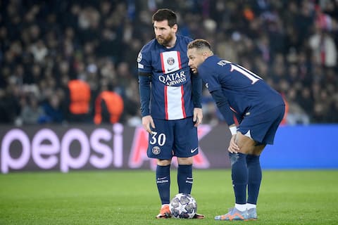 Lionel Messi and his Paris Saint-Germain team-mate Neymar wait before taking a free-kick in a Champions League match earlier this week.