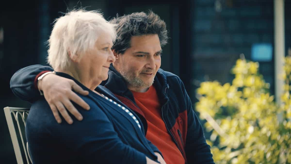 Le fils de Francine Ruel raconte son quotidien dans le documentaire Reconstruire le lien 7 Jours Le fils de Francine Ruel raconte son quotidien dans le documentaire Reconstruire le lien 7 Jours