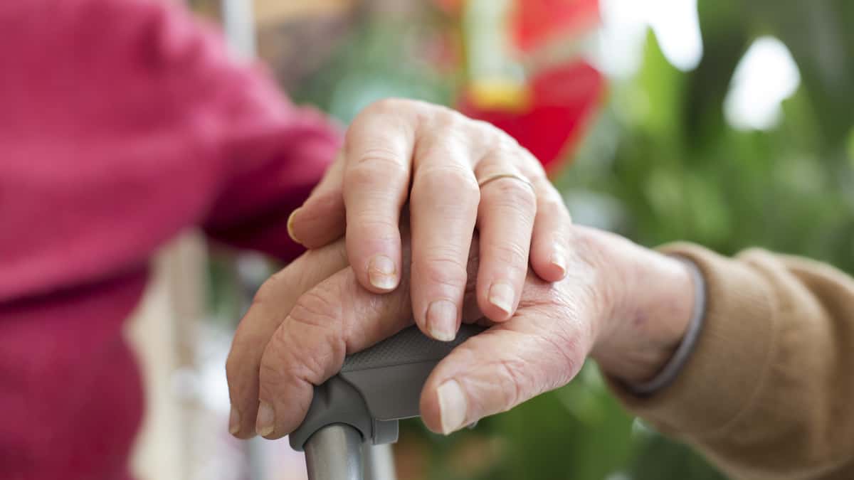 Une femme retrouve sa bague de mariage... 50 ans plus tard