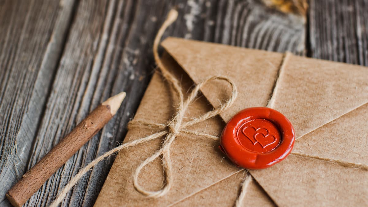 Des lettres plutôt que Tinder pour trouver l'amour au Japon