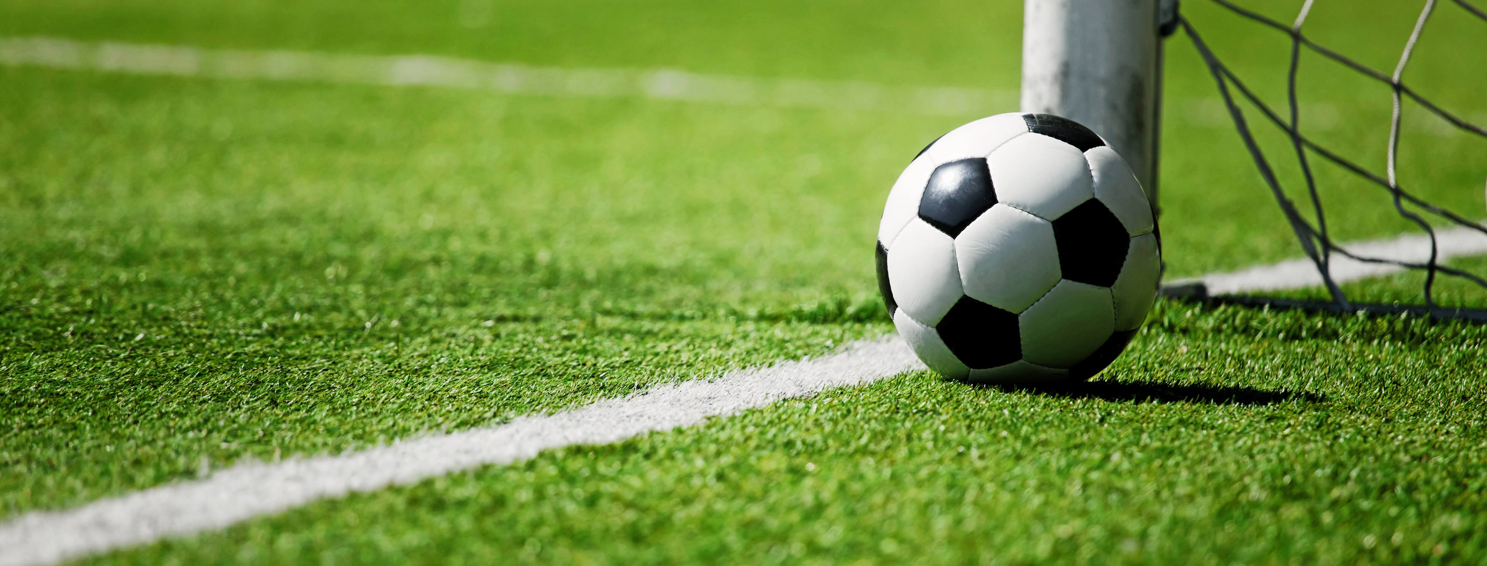 Enqu&ecirc;te sur des centaines d'agressions sexuelles pr&eacute;sum&eacute;es d'enfants par un entra&icirc;neur de soccer