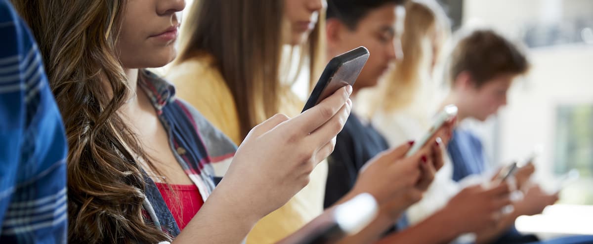 Une vaste campagne contre l’exploitation sexuelle s’amène sur les réseaux sociaux