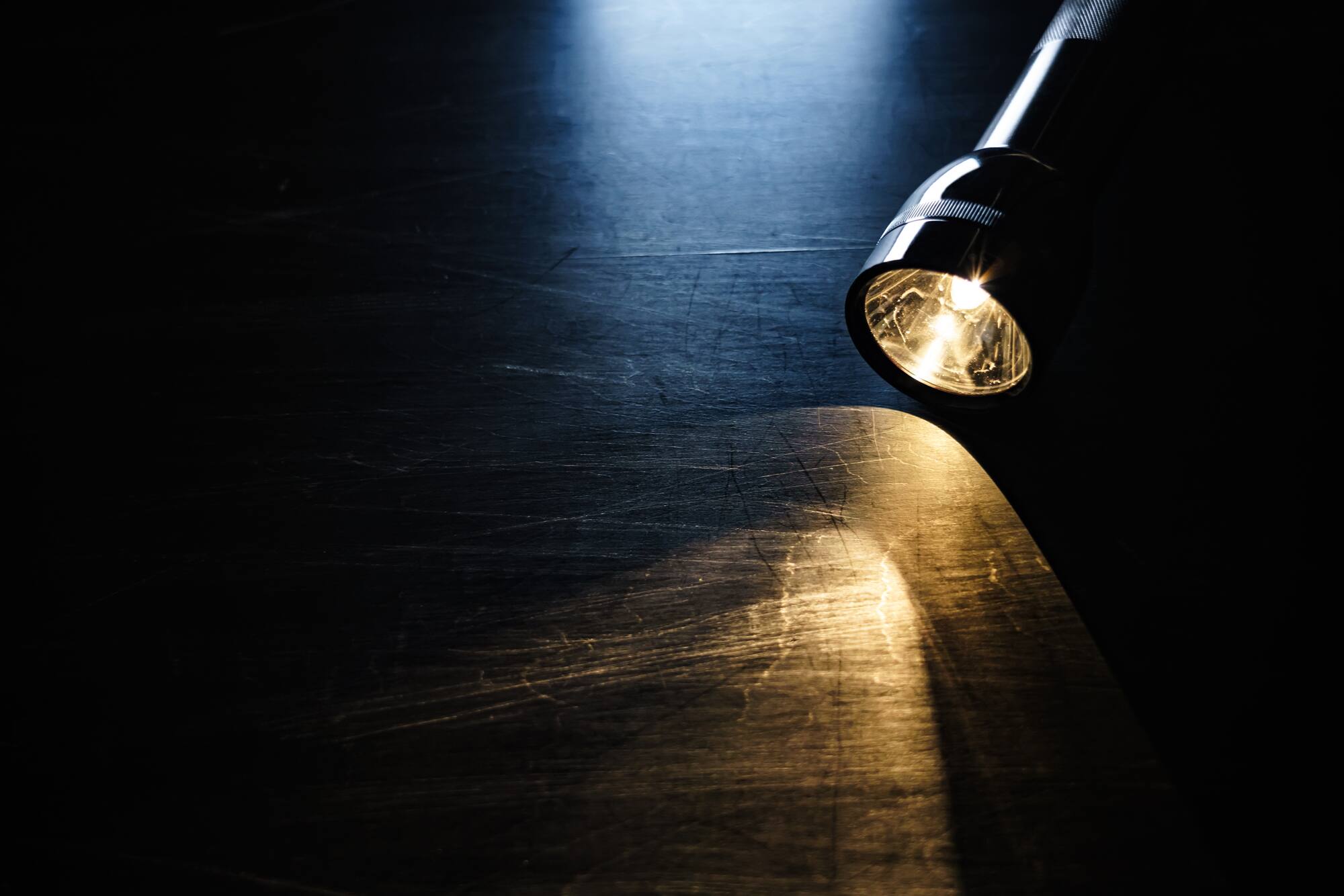 La famille créative: Amélioration de la lampe de poche immortelle