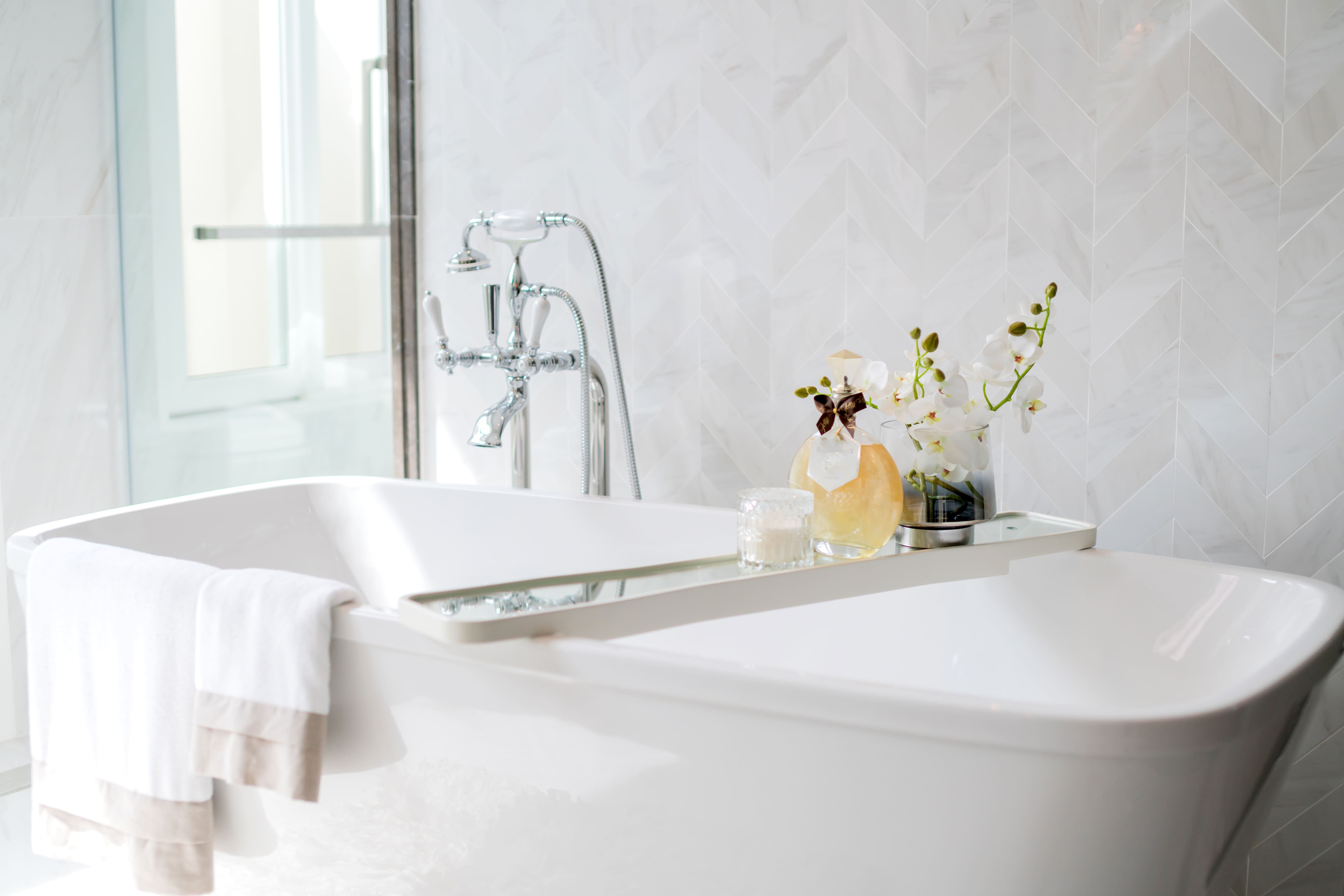 North Carolina octogenarian survives nine days trapped in bathtub after fall