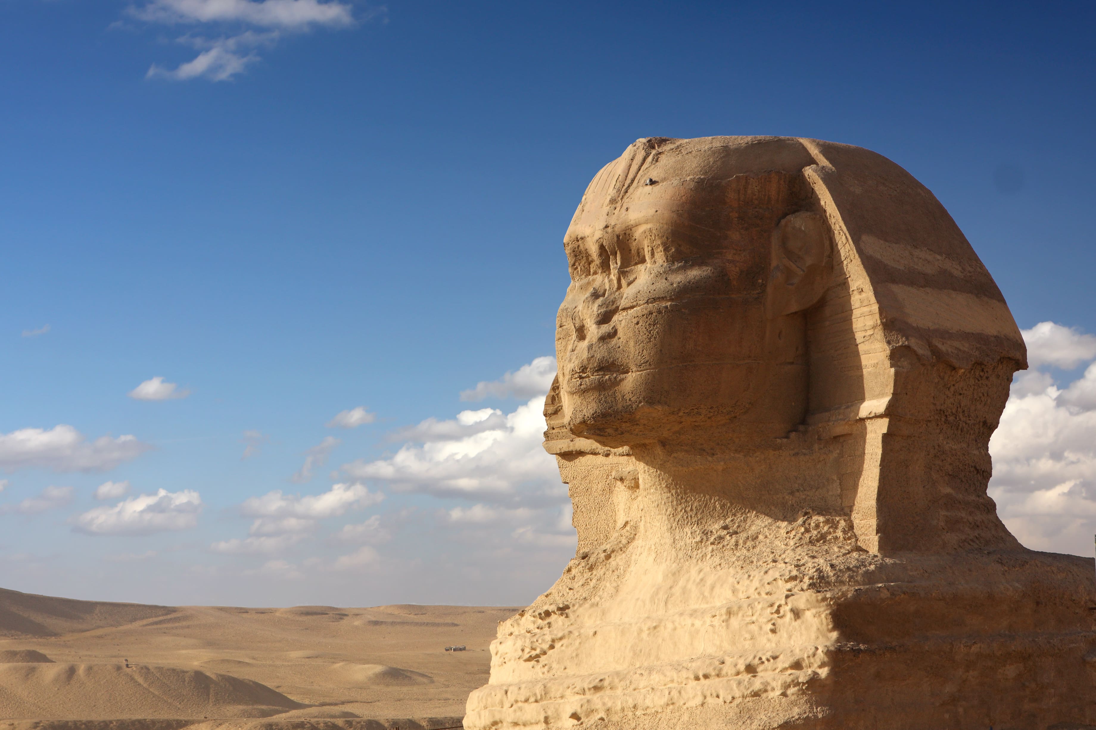 [BALADO] Qui a brisé le nez du Sphinx? | JDM | QUB info