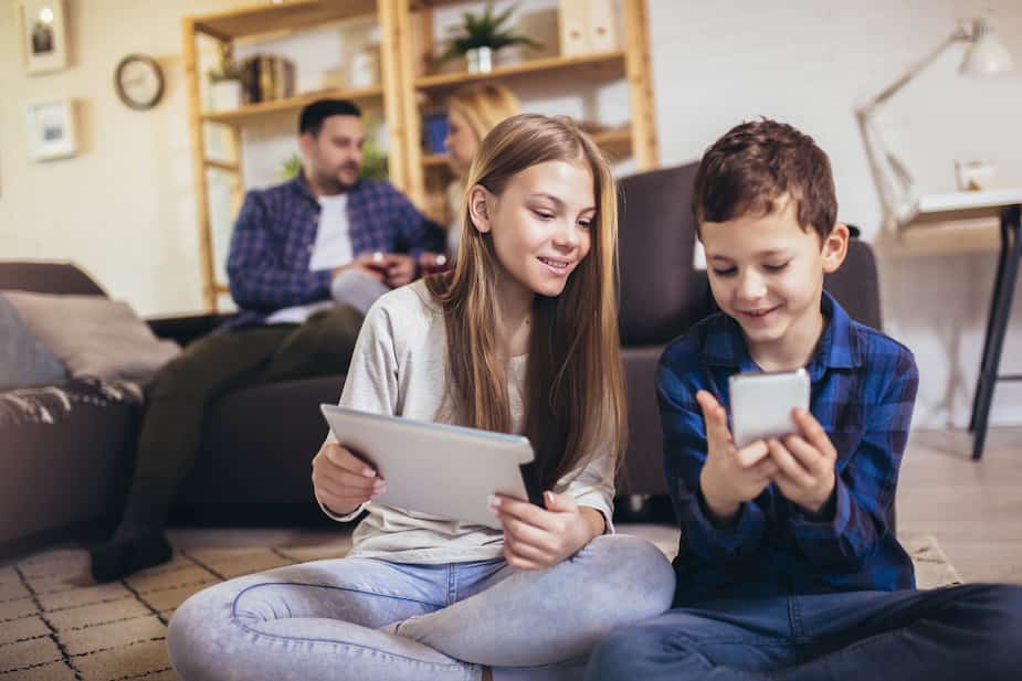 Image principale de l'article Les enfants découvrent internet dès l’âge de 5 ans
