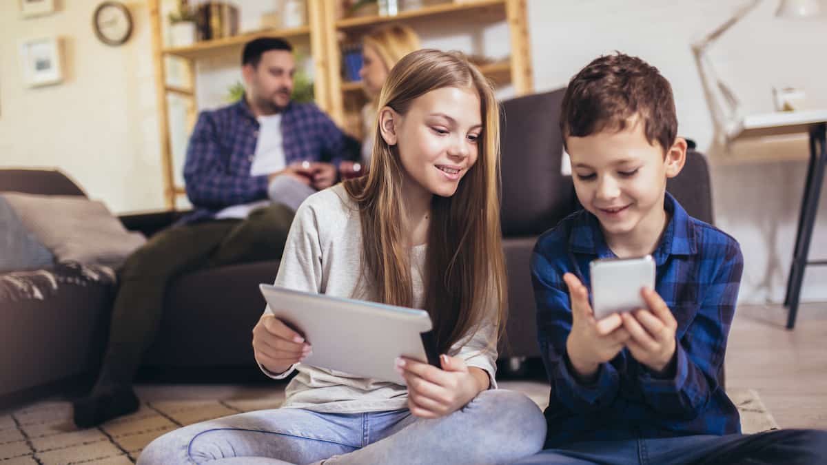 Kinder kennen das Internet seit dem Alter von 5 Jahren Kinder kennen das Internet seit dem Alter von 5 Jahren
